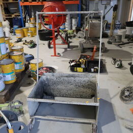 Level-Floor ApS *Del 1 - Værktøj & Varelager*