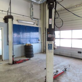 STENHØJ AUTOLIFTE # LYNAUKTION