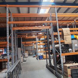 Aqua-Tech del 9, Trucks og lagerreoler