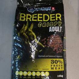 Petfood Trading Wholesale ApS *Udstyr, legetøj og fodder til hund, kat og hest*