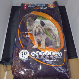 Hundefoder fra ophørt dyrehandel