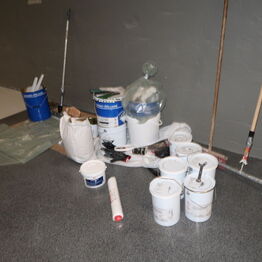 Level-Floor ApS *Del 2 - Showroom - Kontorinventar m.m.*