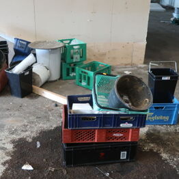 Thors Kaffe og Snack *Køretøjer, kontorinventar, kaffemaskine m.v.*