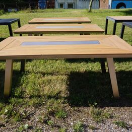 LYNAUKTION - Haveborde (Overskud fra grossist)