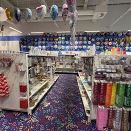 Partyland - PLDKRC ApS *Festtilbehør - Balloner - Ballonpumper m.m.*