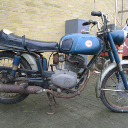 Motorcykler og knallerter