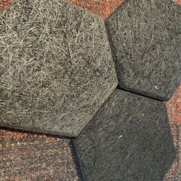 Byggematerialer, Gulv, Akustik auktion, akustikpaneler, akustikfliser, skruer mm. i forskellige størrelser