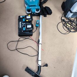 AMU Vest *Del 4 - Rengøringsmaskiner - Rengøringsartikler - Hjælpemidler*