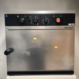 AMU Vest *Del 4 - Rengøringsmaskiner - Rengøringsartikler - Hjælpemidler*