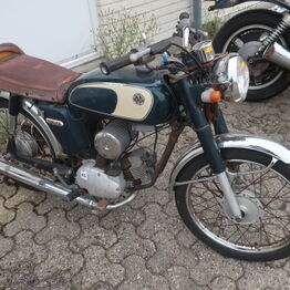 Køretøjer *Motorcykel, veteranknallerter, ubrugt elcykel m.v.*