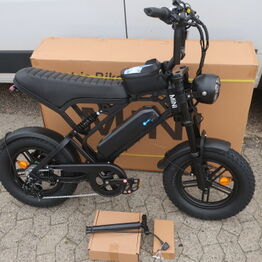 Køretøjer *Motorcykel, veteranknallerter, ubrugt elcykel m.v.*