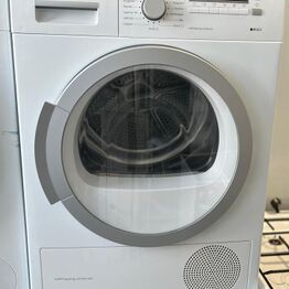 Overskud fra Hvid-El Vinkøleskabe og hvidevarer