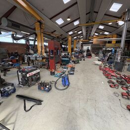 I.C. Nielsen VVS & Blik ApS *Del 3 - Driftsmidler - Varelager - Reservedele m.m.*