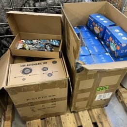 Legetøj i salgsæsker, ubrugt