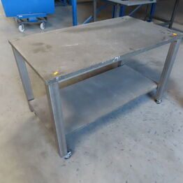 Pallereoler, stålreoler og lagerinventar (MOMSFRI)