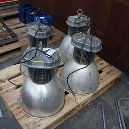 Samleauktion Hou - Maj 2025