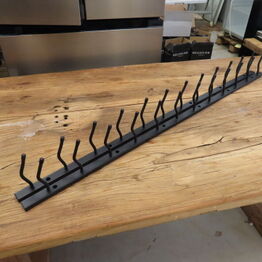 Vinkælder #Møbler #Vinkøleskab #Borde og stole