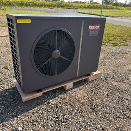 Stor samleauktion fra MK Trade - entreprenørmaskiner, senge, ATV'er og meget andet