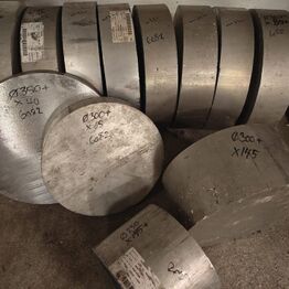 Maskiner, Materialer og værktøj til dæk og fælge