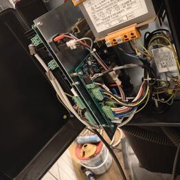 Maskiner, Materialer og værktøj til dæk og fælge