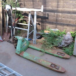 Thomsen Snedker og Båd Aps