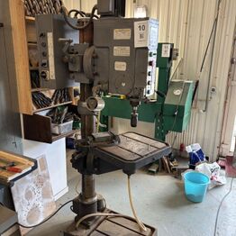 Thomsen Snedker og Båd Aps