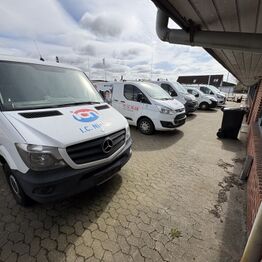 I.C. Nielsen VVS & Blik ApS *Del 2 - Køretøjer - Trailere - Containere - Varelager m.m.*