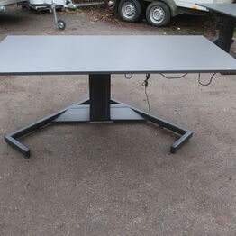 Køkkeninventar, gulvvasker, Borde - Sorø