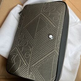 House of Excellence *Del 4* - Kufferter & tasker MONTBLANC