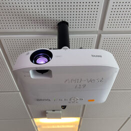 AMU Vest *Del 6 - IT udstyr - Lyd & Billede m.v.*