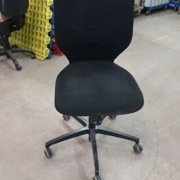 Paustian ApS del 3 *Stole - Borde - Lamper - HAY - VITRA - M.V.* - Sorø