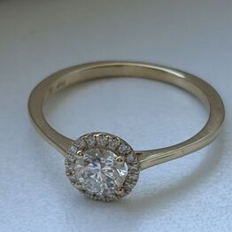 * Guldsmykker, ringe, kæder og ørestikker i 14 kt guld *