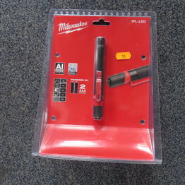 MILWAUKUEE værktøjsauktion