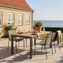 Havemøbler "havesæt, daybed og parasoller"