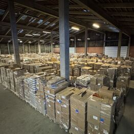 Ophør tysk brugskunst-grossist - OVER 400 PALLER