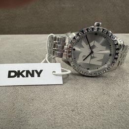 House of Excellence "Del 18" - Ure fra Maserati, Sector, Frederique Constant, Hanowa, DKNY m.v