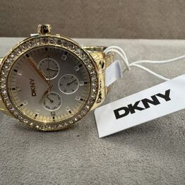 House of Excellence "Del 18" - Ure fra Maserati, Sector, Frederique Constant, Hanowa, DKNY m.v