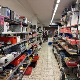 Dige Lavpris A/S *DEL 1*