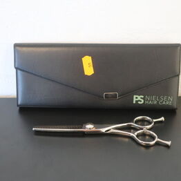 Frisør Support ApS - *Frisørsakse fra PS Nielsen* (BEMÆRK: Ny slutdato)