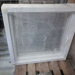 Tembo-Byg *Limkran, letbetonblokke, værktøj m.v.*