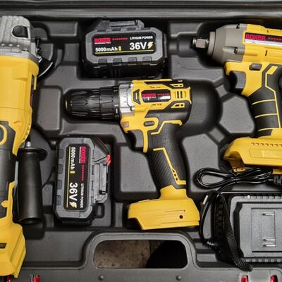 Værktøj, elektronik, husholdningsapparater m.v. *Sendes gratis efter endt auktion*