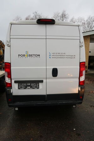 Varebil FIAT Ducato 2.3 Mjt 140 (Defekt motor)