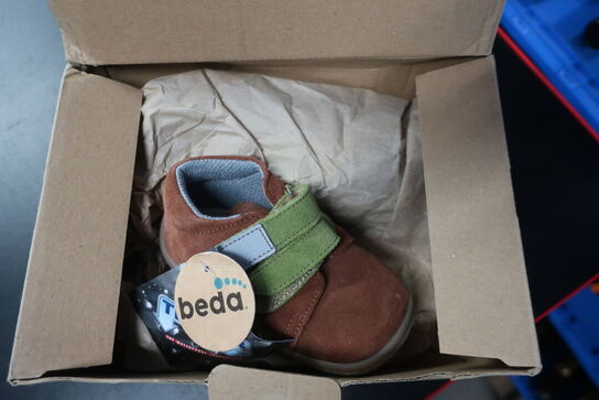 Sko BEDA Woody Str: 22