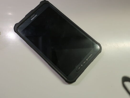 Tablet SAMSUNG Galaxy Tab Active SM-T365 16 GBinkl. cover