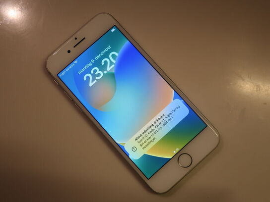Smartphone iPhone 8 64 GB inkl. emballage