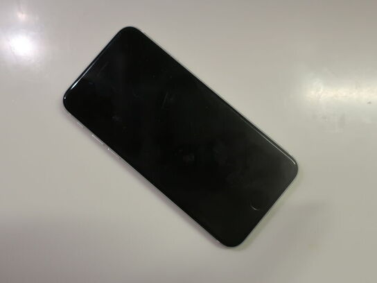 Smartphone iPhone SE 64 GB