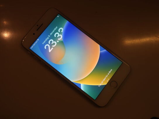 Smartphone iPhone 8 Plus 64 GB