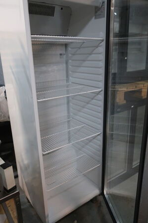 Displaykøleskab GRAM KG400LD