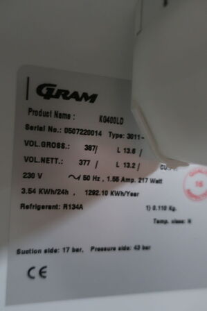 Displaykøleskab GRAM KG400LD