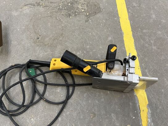 Lamelfræser DEWALT DW682-QS